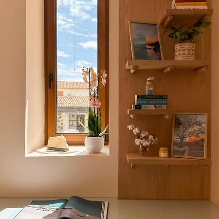 Apartment Sea