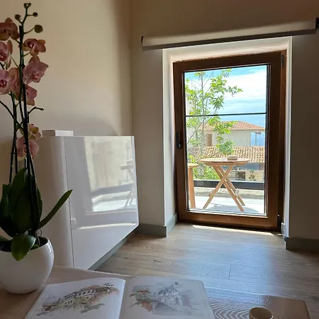 Sea Apartment *